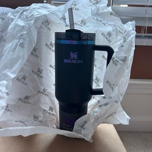 NEW LIMITED Stanley 40oz Quencher BLACK CHROMA